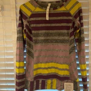 Lululemon NWT 8 Race Your Pace stripe LS Top